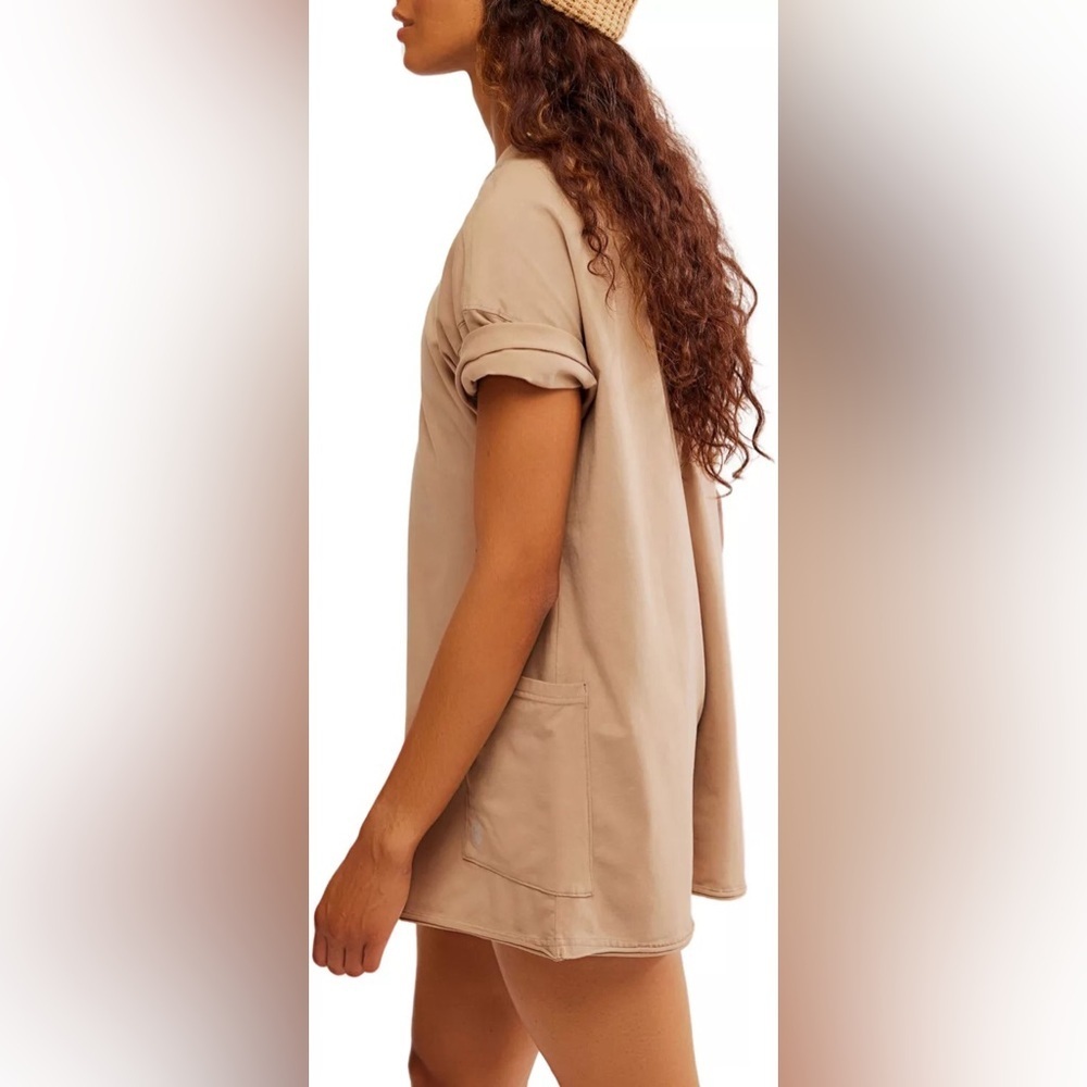 Free People FP Movement Hot Shot Tee Romper in Large Mocha. T-Shirt Romper NWT - Picture 12 of 16
